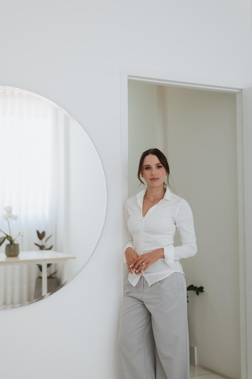 Retrato da Dra. Mariana Nastrini